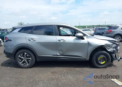 2025 Kia Sportage Ex z USA, uszkodzony, nr VIN KNDPVCDF3S7355772